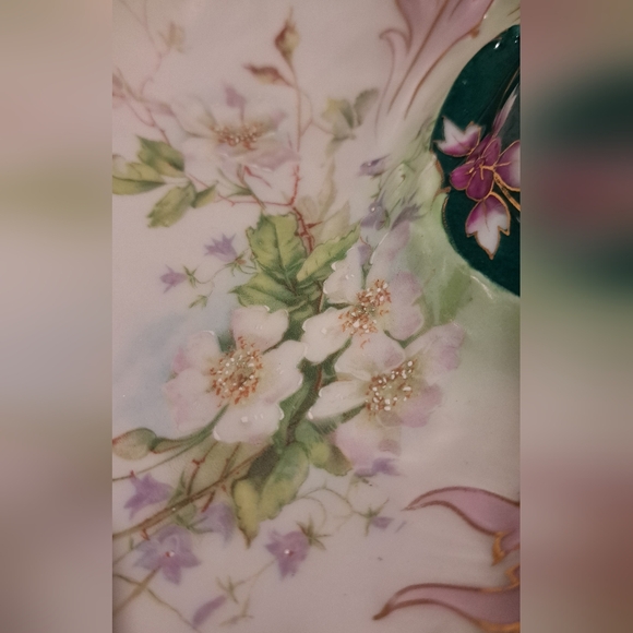 Antique C.T. German divided bowl with handle, green, and gold. - Picture 9 of 15